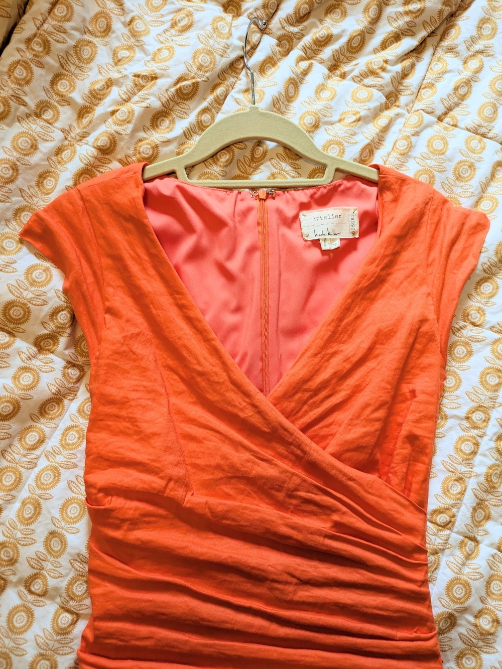 Women's Nicole Miller Atelier Orange Ruched V-Neck Dress Sz 10 - Picture 2 of 4